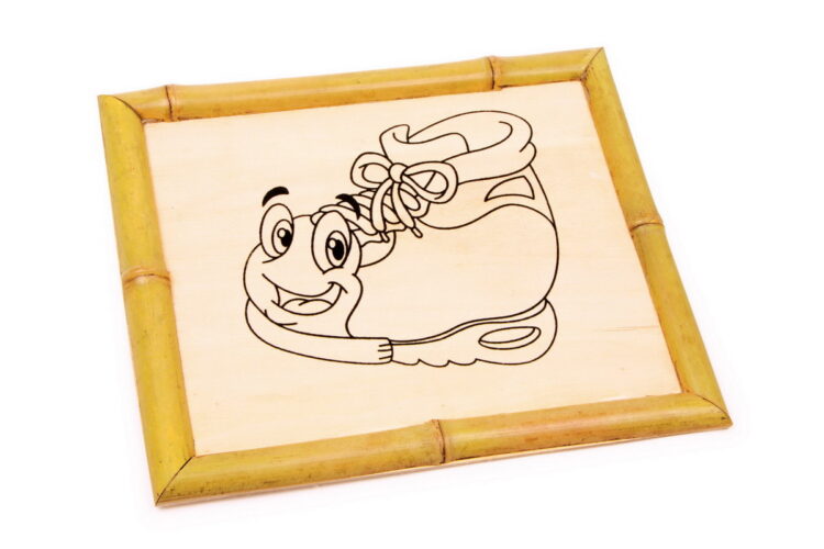 Cuadro bambú para pintar bota divertida