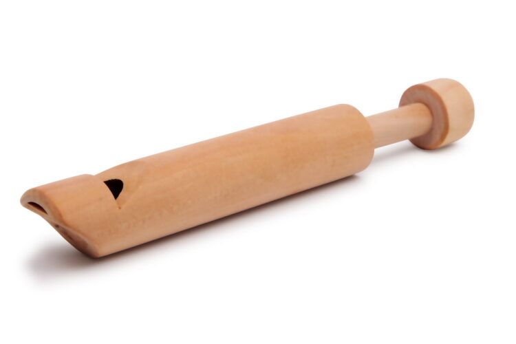Silbato madera manual