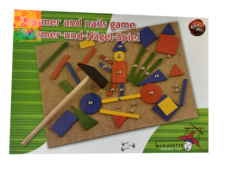 Juego martillo y clavo