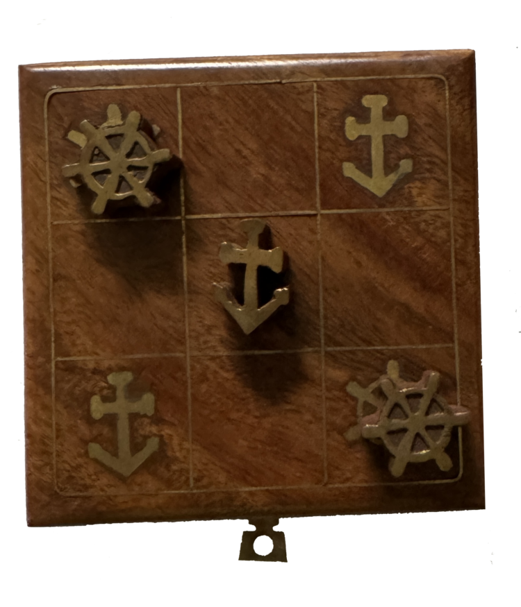 Juego tres en raya madera saylor