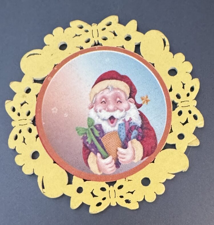 Círculo troquelado de madera Papá Noel