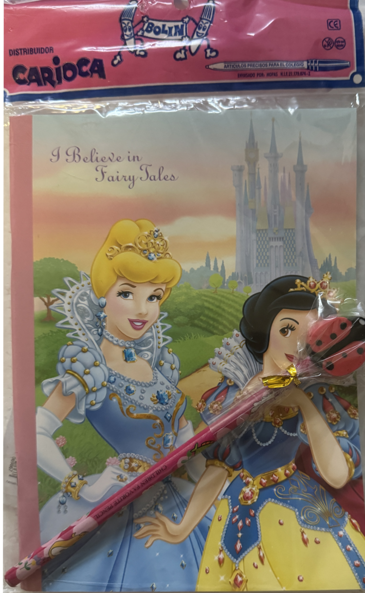 Libreta Disney con lápiz