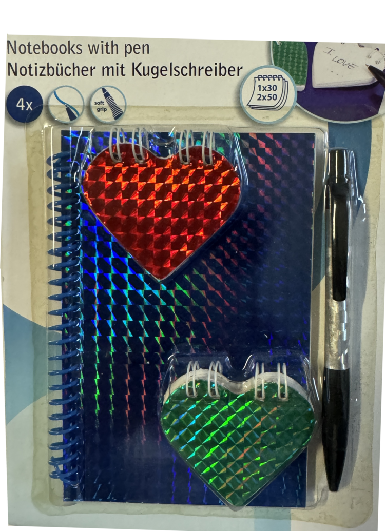 Bloc de apuntes rectangular y corazones