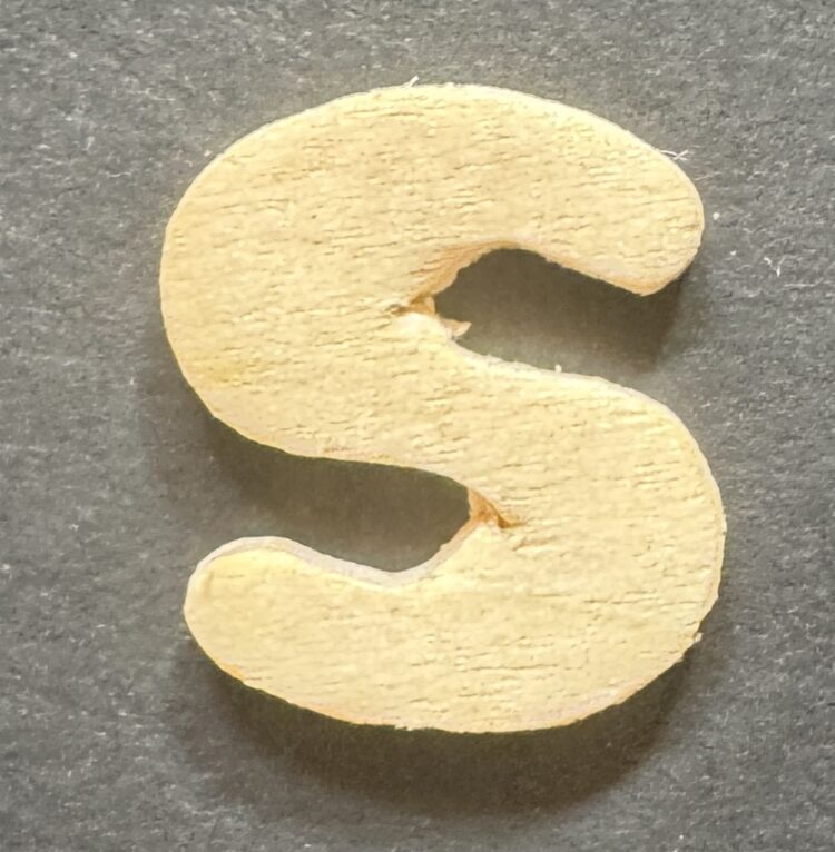 Letra S madera