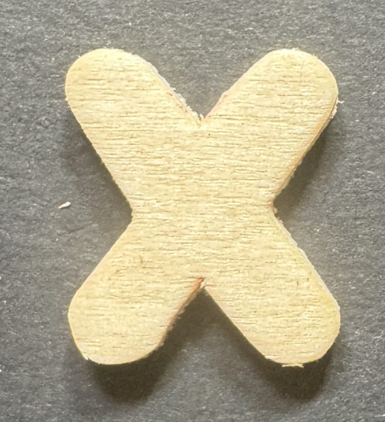 Letra X madera