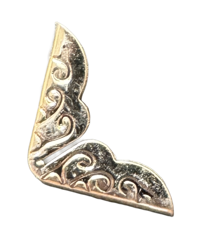 Esquinero de plata