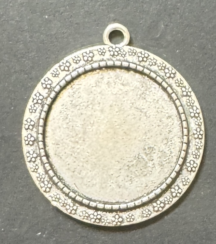 Abalorio colgante flores (copia)
