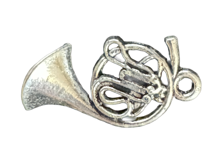 Abalorio trompeta plateada