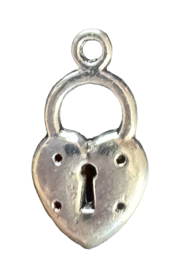 Abalorio corazón candado