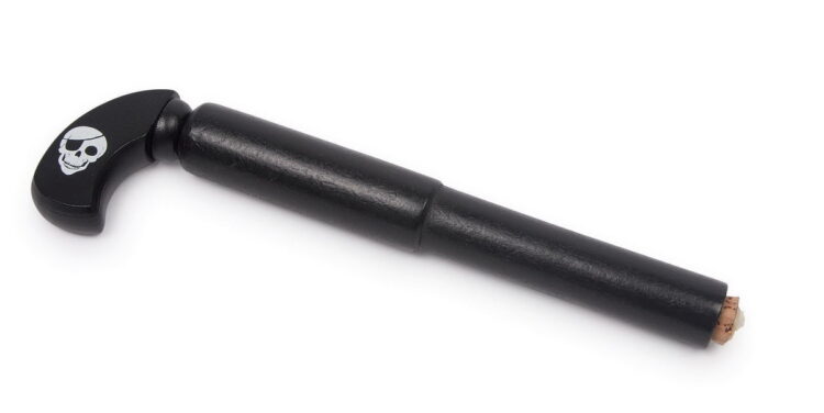 Pistola pirata madera