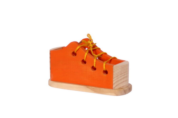Zapato para enhebrar de madera L