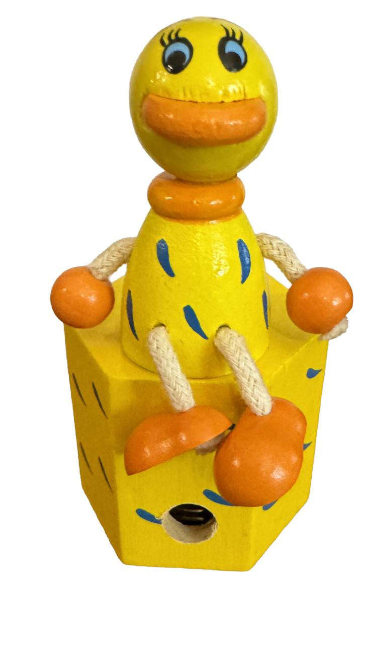 Sacapuntas de madera pato
