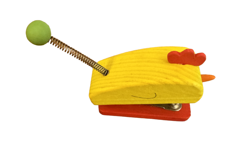 Grapadora de madera pollito L