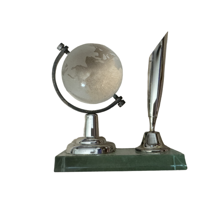 Estuche escritorio bola del mundo y lapicero